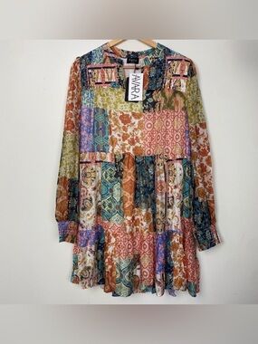 NEW FATE smocked bodice dress in patchwork print Sz M